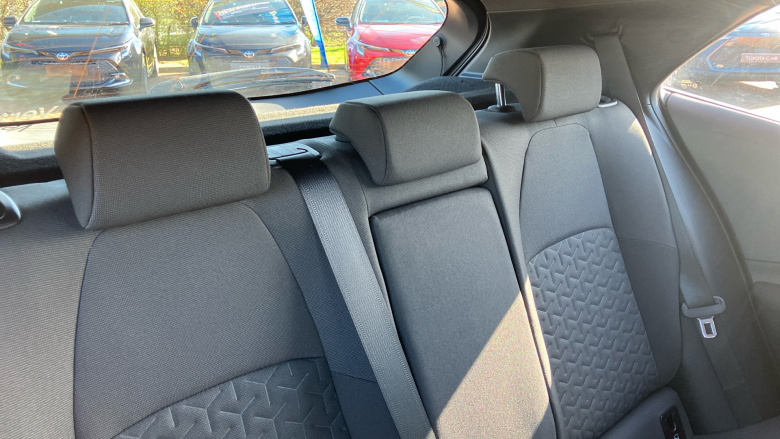 Toyota Corolla 1.8 VVT-i Hybrid Icon 5dr CVT Hybrid Hatchback